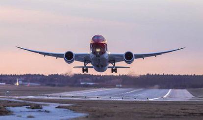 Un avión Boeing-787 Dreamliner de Norwegian.