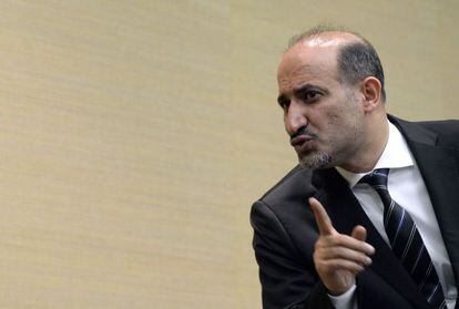Ahmad Jarba, el líder de la Coalición Nacional Siria, en su conferencia en Ginebra.