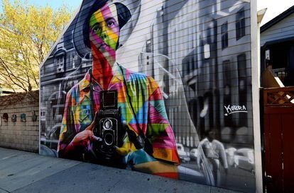 'Grafiti' de Eduardo Kobra en Chicago en homenaje a Vivian Maier.