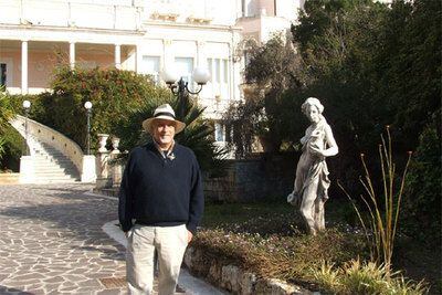Manuel Vicent visita Siracusa (Sicilia) para la serie <i>Por la ruta de la memoria.</i>