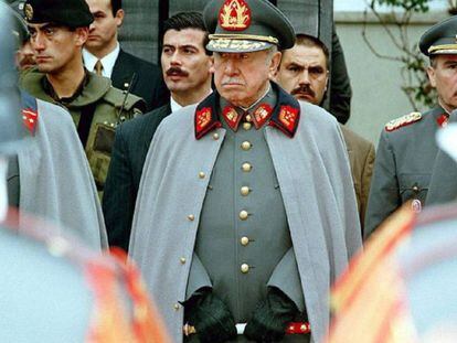 El dictador chileno Augusto Pinochet en 1997, un año antes de su detención en Londres. 