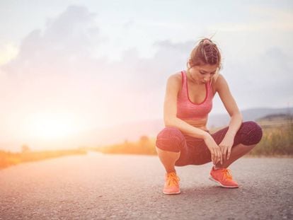 Así se entrenan los tobillos, las rodillas y muñecas para evitar el dolor (y prevenir lesiones)