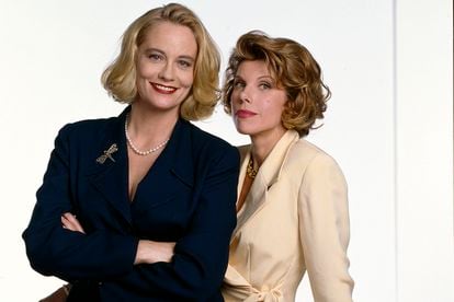 La serie homónima de la actriz (en la imagen junto a Christine Baranski) se mantuvo en parrilla durante cuatro temporadas.