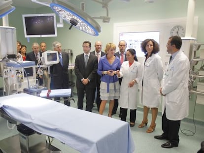 Esperanza Aguirre, expresidenta de la Comunidad de Madrid, inaugur&oacute; el hospital de Torrej&oacute;n en 2011.