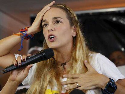 La esposa de Leopoldo López, líder encarcelado de la oposición, relata el asesinato de Luis Manuel Díaz en un mitin
