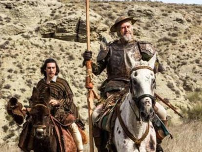 Adam Driver (izquierda) y Jonathan Pryce, en 'El hombre que mató a don Quijote'.