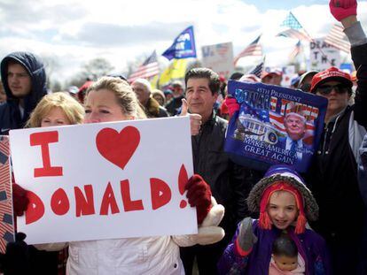 Seguidores de Trump en una manifiestaci&oacute;n en Pennsylvania en marzo de 2017. 