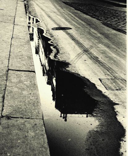 'París, rue de Valois'. 1932.