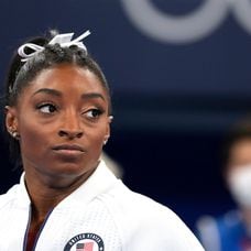 Simone Biles, tras retirarse este martes en Tokio. En vídeo, Biles abandona por salud mental. 