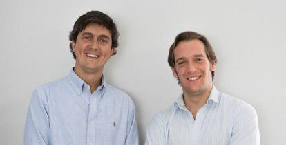Juan Antonio Rullán de la Mata (izq.) y Guillermo Vicandi, cofundadores de Bnext.