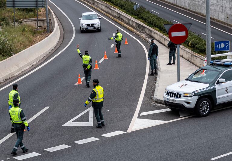 35 Muertes Menos En Accidentes De Carretera Durante El Estado De Alarma Que En El Mismo Periodo De 19 Espana El Pais