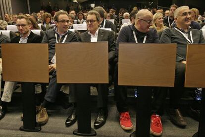 Mas, entre Rull i Corominas, aquest dissabte a la convenció.