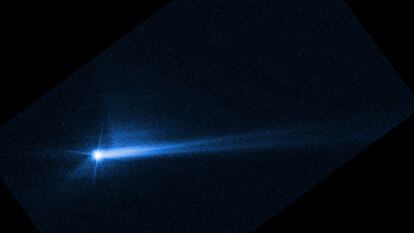 Una imagen de la estela causada en Dimorfo, tomada el sábado por el telescopio espacial 'Hubble'.