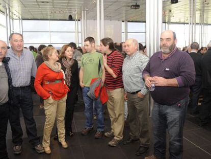 Varios de los asistentes a la asamblea que UAGA celebr&oacute; en Vitoria.