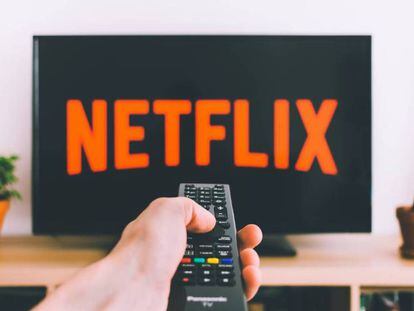 Netflix acaba con las cuentas compartidas fuera del mismo hogar.