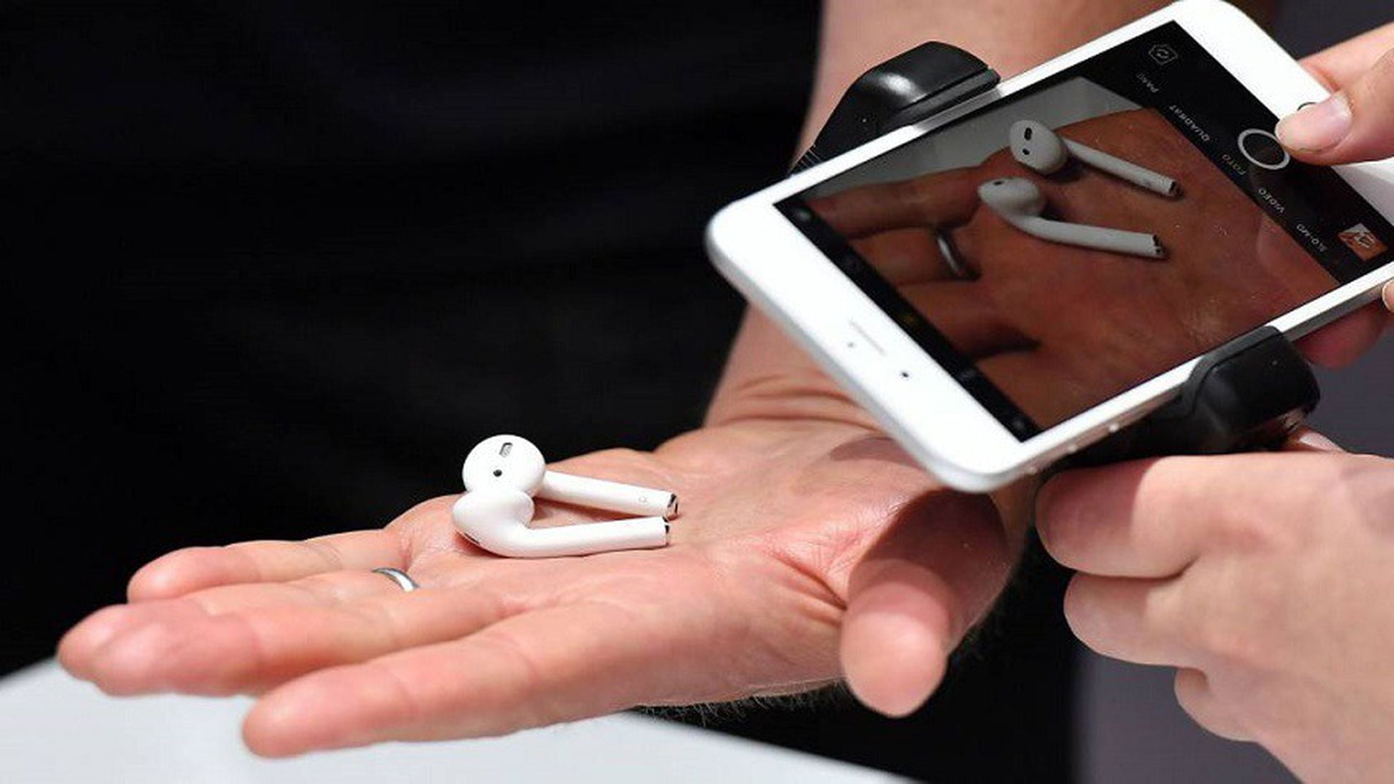 Hay vida más allá de los AirPods: 10 auriculares Bluetooth in-ear