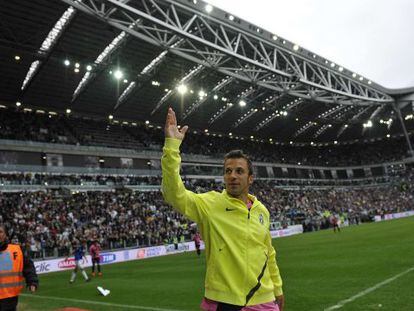 Del Piero se despide de los aficionados de la Juve.