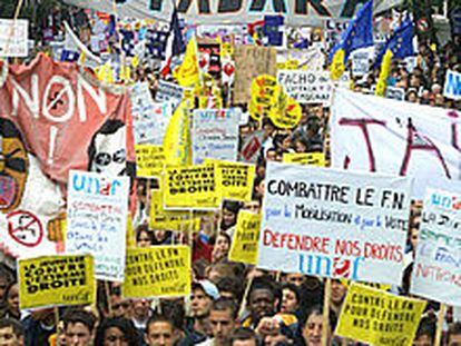 Manifestación contra Le Pen en París.