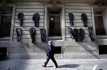 Togas colgadas en el Colegio de Abogados de Madrid en 2015 en una protesta por el turno de oficio.