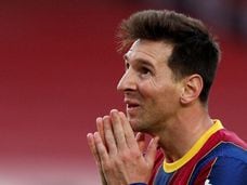 FILE PHOTO: FILE PHOTO: Soccer Football - La Liga Santander - FC Barcelona v Celta Vigo - Camp Nou, Barcelona, Spain - May 16, 2021 Barcelona's Lionel Messi reacts REUTERS/Albert Gea/File Photo/File Photo