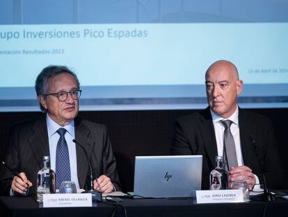 El presidente de Celsa, Rafael Villaseca, y el consejero delegado, Jordi  Cazorla, en una rueda de prensa este martes.