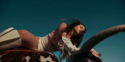Un fotograma de 'Hentai', el nuevo videoclip de Rosalía.