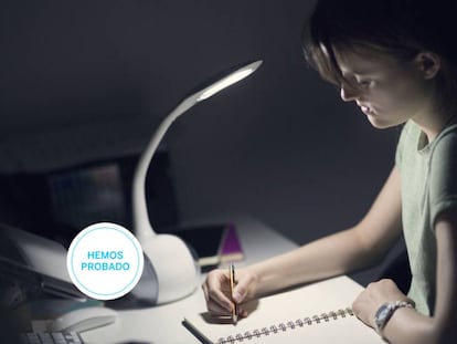 Probamos las mejores lámparas led de escritorio para estudiar o teletrabajar con un presupuesto máximo de 30 euros.
