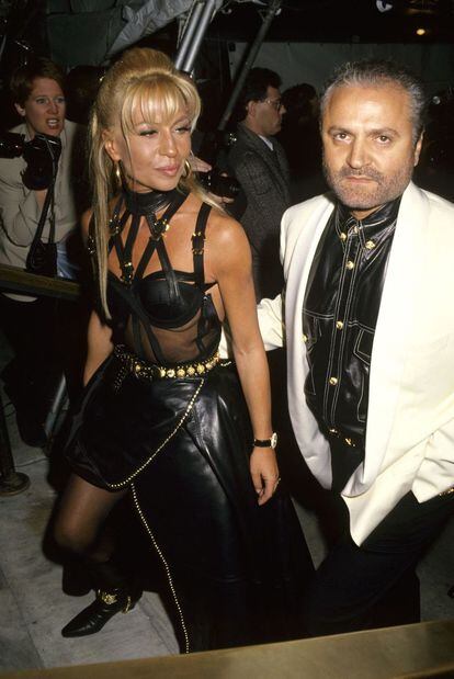 Donatella y Gianni Versace en la gala del MET de 1992