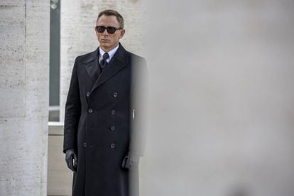 Daniel Craig como James Bond en un fotograma de 'Spectre'.