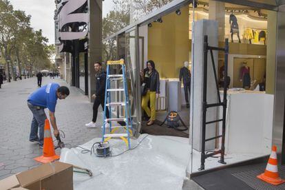 El passat 20 d'octubre van rebentar la botiga Versace del passeig de Gràcia.