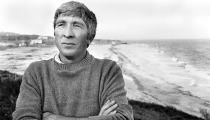 John Updike, en la década de los 70.