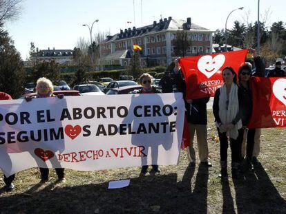 Concentraci&oacute;n contra el aborto este mediod&iacute;a ante el Palacio de La Moncloa.