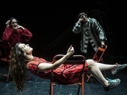 'Convertiste mi luto en danza', una obra teatral en el Teatro Fernán Gómez de Madrid.