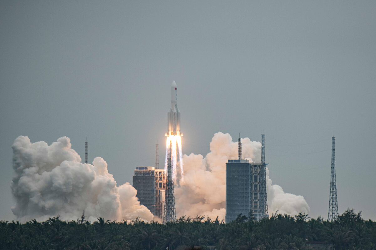 China lanza el primer módulo de su nueva estación espacial