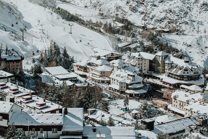 Hoteles de la estación de Sierra Nevada (Granada).