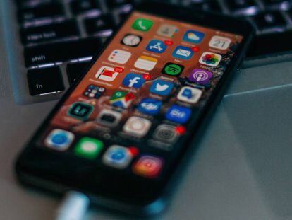 Una de las 'apps' más utilizadas en iPhone recibe por fin su modo oscuro