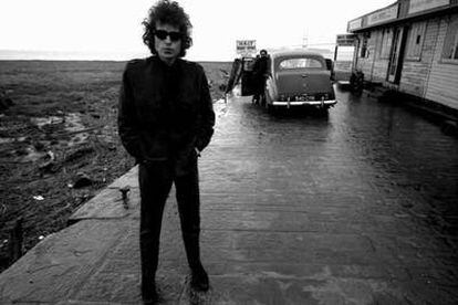 Bob Dylan, en el Reino Unido en 1965.