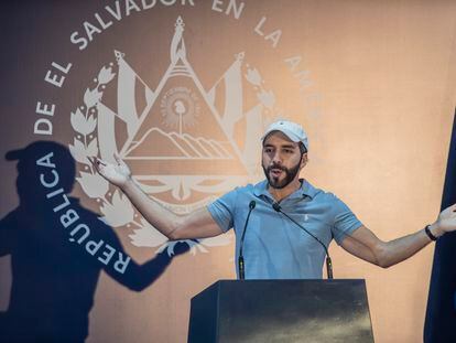 Nayib Bukele, el domingo tras votar, en San Salvador.