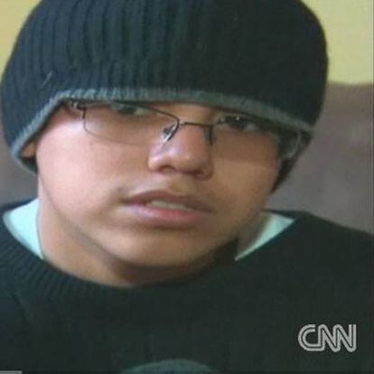 Imagen de Francisco Hernandez, el pequeño que deambuló perdido durante 11 días por el metro de Nueva York, tomada de la cadena CNN