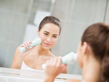 Realizar una correcta limpieza del rostro es un asunto de preocupación recurrente