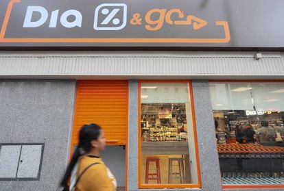 Tienda de la cadena Dia en la plaza de Embajadores, en Madrid.