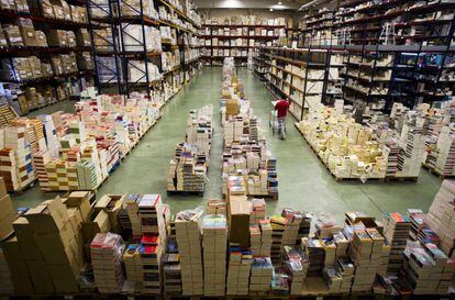 Almacén de Machado Sistribuidora en Boadilla, Madrid, donde se almacenan entre cienco y seis millones de libros.