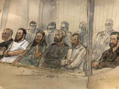 Los condenados por el atentado de la sala Bataclán, en un dibujo hecho durante la sesión del 29 de junio en los juzgados de París.