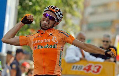 Samuel S&aacute;nchez celebra la victoria en una etapa de la Vuelta