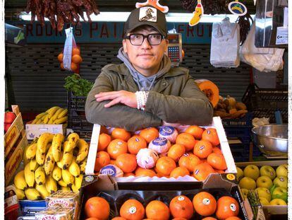 El cocinero Julio Zang en el Mercado de los Mostenses, en cuyos alrededores abri&oacute; su primer restaurante.