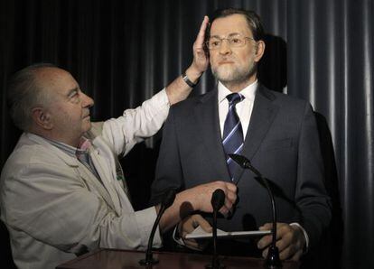 FIGURA DE CERA COMO REGALO DE CUMPLEAÑOS. Mariano Rajoy ya tiene su estatua en el Museo de Cera de Madrid. La presentación de la figura coincide con el cumpleaños del presidente del Gobierno, que celebra hoy.