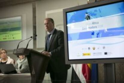 El presidente de Extremadura, José Antonio Monago, en el I Foro África Extremadura.