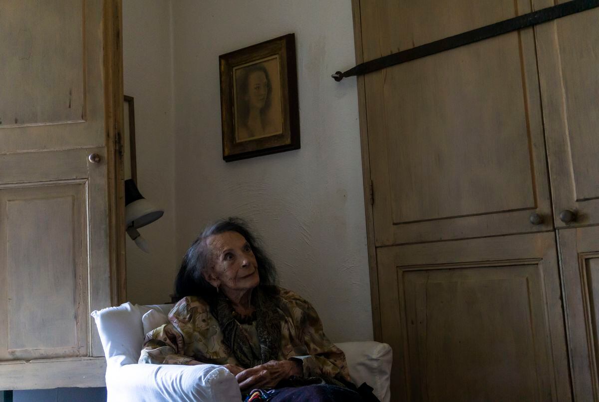 Muere la pintora Lucinda Urrusti, exiliada española y retratista de García Márquez