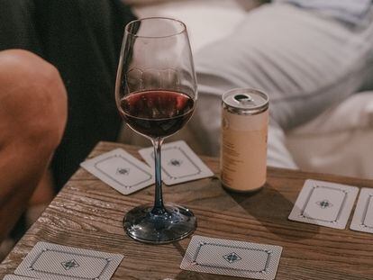 Las tinajas de barro conectan el vino al sabor del terruño