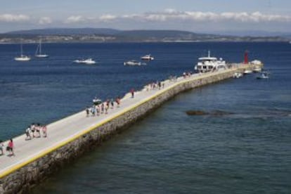 Muelle de la isla de Ons, en el parque nacional de las Islas Atlánticas.